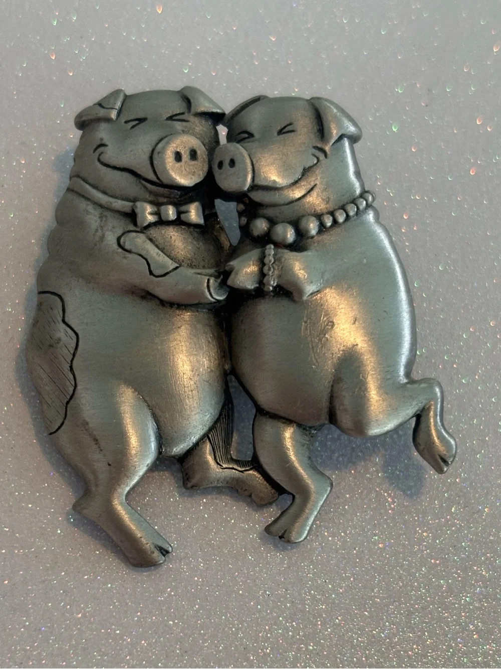 Vintage JJ Dancing Pigs Brooch